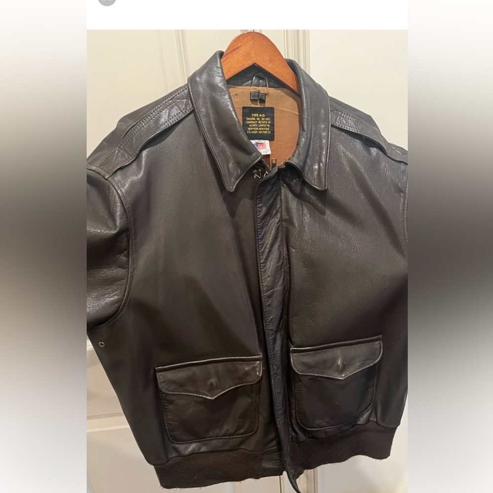 US MILITARY ISSUE LEATHER JACKET
